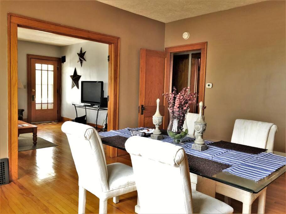Home Near Zoo/College World Series/Downtown 오마하 외부 사진